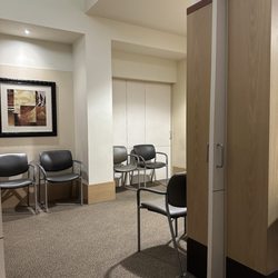 Kern Radiology - Waiting area, separate from registration desk