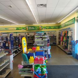 Dollar General - Toys and outdoor items