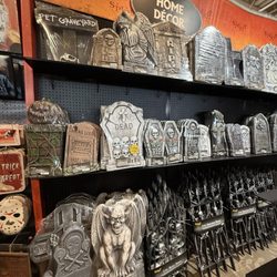 Spirit Halloween