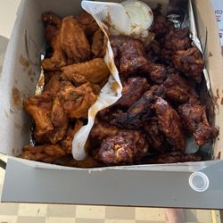 Half Bbq and half hot wings