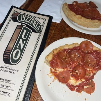 Pizzeria Uno - Pepperoni Pizza - Pizza Near Me - Chicago, Illinois