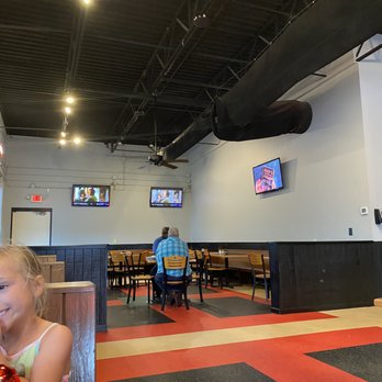 Craft House Pizza - Italian Near Me - Louisville, Kentucky