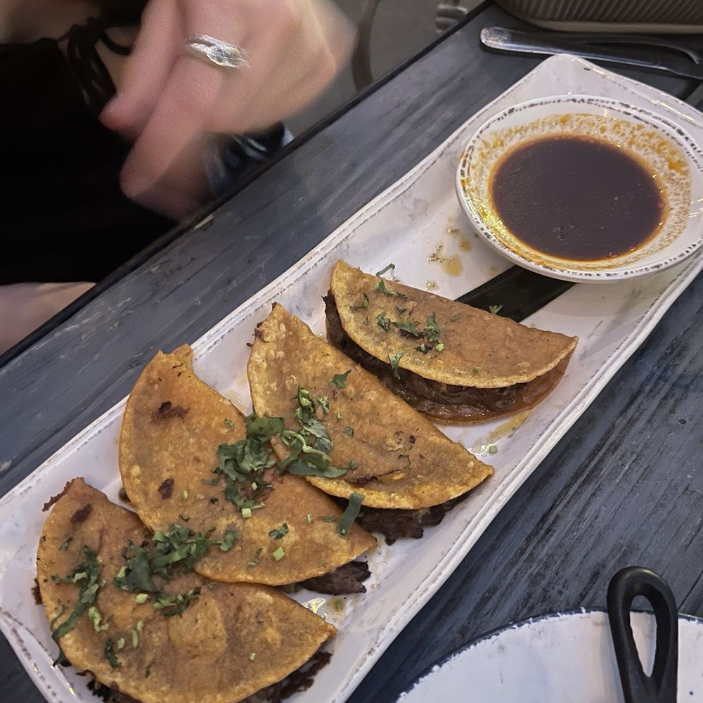 Barcocina - Quesabirria - Mexican Near Me - Chicago, Illinois