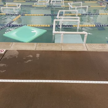 Foss Swim School - Pool area. - Swimming Lessons/Schools Near Me - Chicago, Illinois