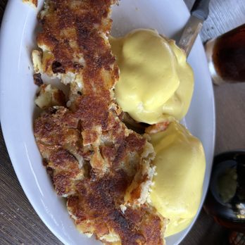 RJ's Cafe - Lobster Benedict - Breakfast & Brunch Near Me - Dana Point, California