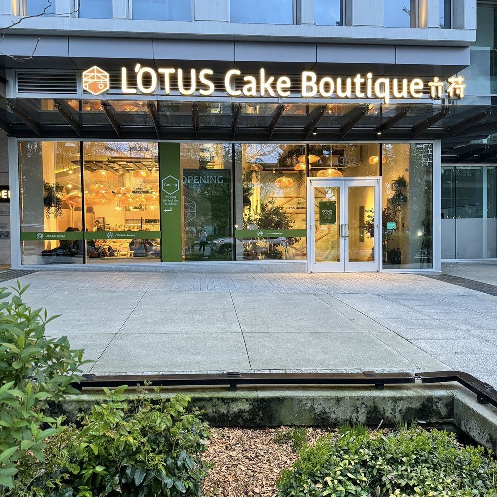 L'otus Cake Boutique - Patisserie/Cake Shop Near Me - Burnaby, British Columbia L'otus Cake Boutique - Patisserie/Cake Shop Near Me - Burnaby, British Columbia