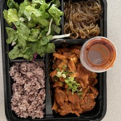 Kimchi Box - Spicy pork kimchi box