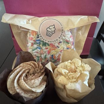 Sweet Haven Bakery - Funfetti cookie batter cookie sandwich, mocha espresso and banana pudding cupcakes - Desserts Near Me - Fair Oaks, California Sweet Haven Bakery - Funfetti cookie batter cookie sandwich, mocha espresso and banana pudding cupcakes - Desserts Near Me - Fair Oaks, California