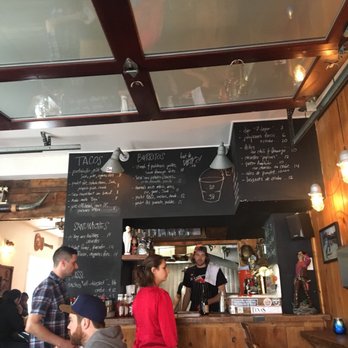 Icehouse - Tex-Mex Near Me - Montreal, Quebec