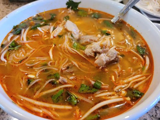 Phở Binh by null