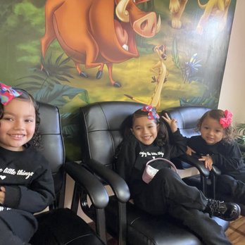 Apple Valley Pediatrics - My Girls Waiting in the waiting Area to be called. - Pediatricians Near Me - Apple Valley, California