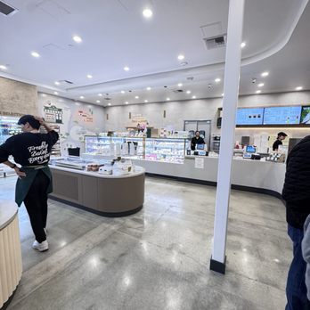 Tous Les Jours - Open area - Desserts Near Me - Brea, California