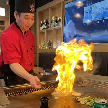 To See Roll - Chef Ronnie bringing the heat - Sushi Bars Near Me - Las Vegas, Nevada To See Roll - Chef Ronnie bringing the heat - Sushi Bars Near Me - Las Vegas, Nevada