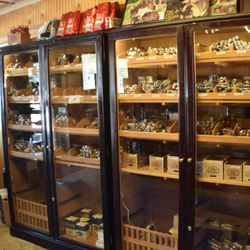 Lighthouse Cigars & Gifts