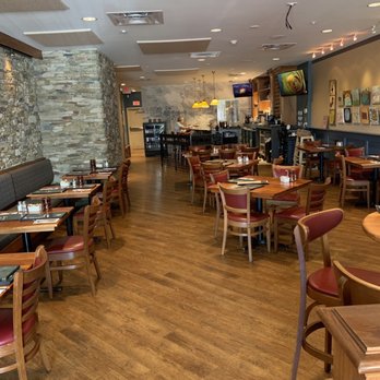 Lennie's - Upstairs - Pizza Near Me - Bloomington, Indiana Lennie's - Upstairs - Pizza Near Me - Bloomington, Indiana