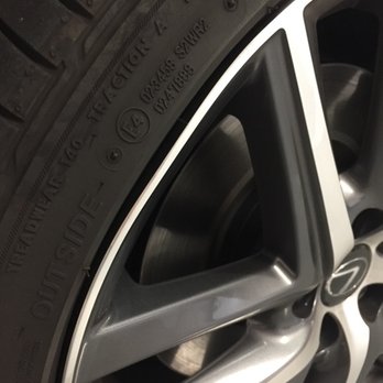 Southern Cal Wheel Repair - Bent lip edge, BEFORE - Wheel & Rim Repair Near Me - Orange, California Southern Cal Wheel Repair - Bent lip edge, BEFORE - Wheel & Rim Repair Near Me - Orange, California