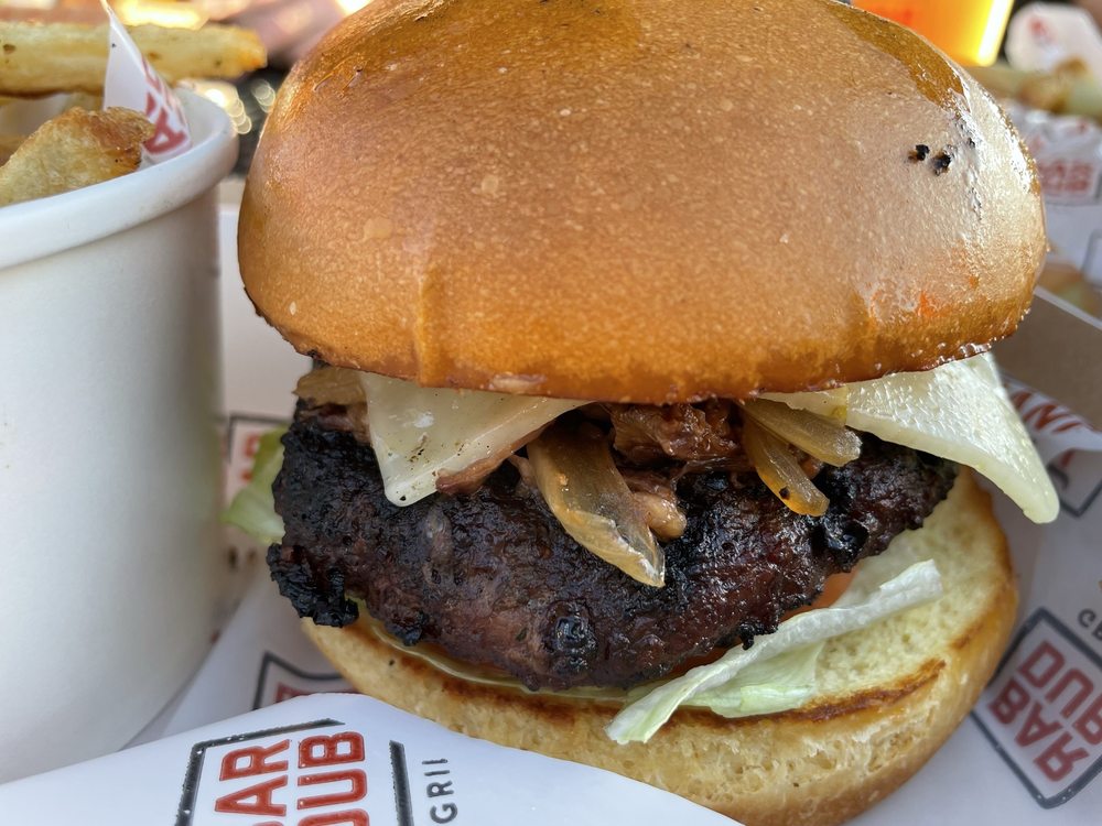 Bar W Beef Logo