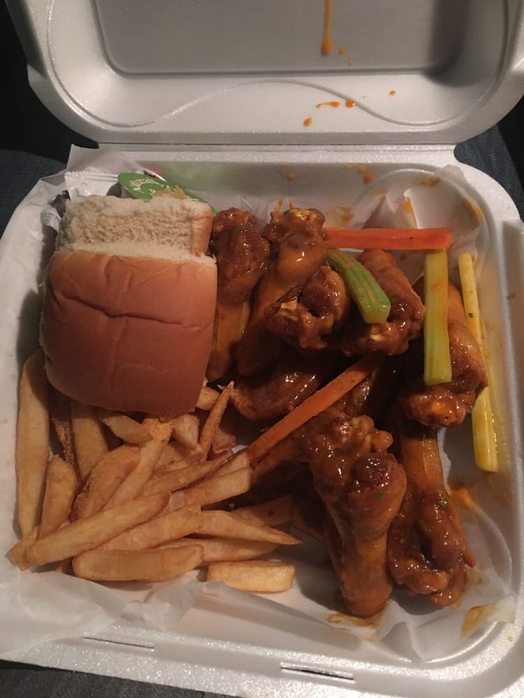 CRUMPY’S HOT WINGS CLOSED 1806 Lamar Ave, Memphis, Tennessee Chicken Wings Restaurant