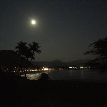 Mauna Lahilahi - Supermoon - Hiking Near Me - Waianae, Hawaii Mauna Lahilahi - Supermoon - Hiking Near Me - Waianae, Hawaii