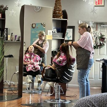 The Studio At Stephanies - Hair Salons Near Me - Milton, New York The Studio At Stephanies - Hair Salons Near Me - Milton, New York