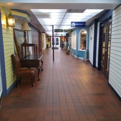 Total Outlook Services - Colonial place mall I have been cleaning this hall and 3 public restrooms for 21 years.