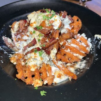 Tap That Downtown - Blue cheese chips - Bars Near Me - Phoenix, Arizona Tap That Downtown - Blue cheese chips - Bars Near Me - Phoenix, Arizona