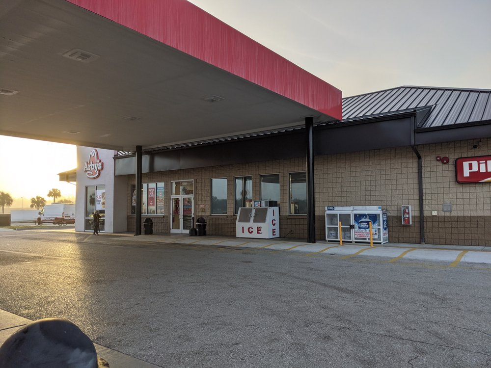 PILOT TRAVEL CENTER Updated September 2024 10 Photos & 15 Reviews