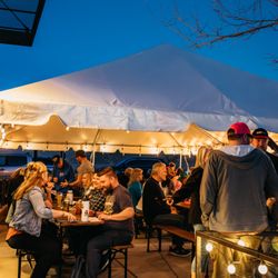 Lone Tree Brewing - Outdoor patio