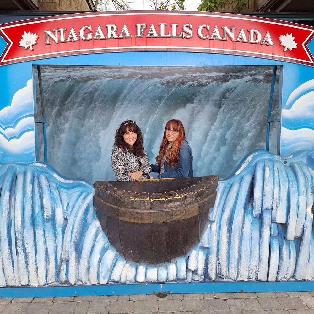 Maple Leaf Place - Specialty Food Near Me - Niagara Falls, Ontario Maple Leaf Place - Specialty Food Near Me - Niagara Falls, Ontario
