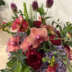 Rouvalis Flowers & Garden - Designer's Choice made on the spot.
