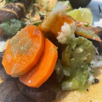 Taco Mucho - Pickles carrots, onions and jalapeños - Tacos Near Me - Oak Park, Illinois