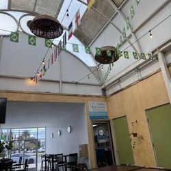 Esquina Brasil - Inside plaza