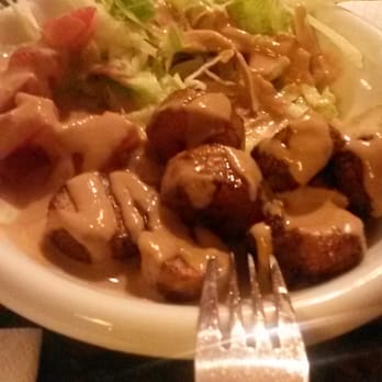 Nil Sudanesischer Imbiss - Fried bananas with peanut sauce! - African Near Me - Berlin, BE Nil Sudanesischer Imbiss - Fried bananas with peanut sauce! - African Near Me - Berlin, BE
