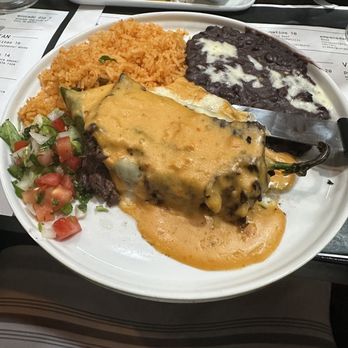 Familia Restaurante - Rellenado de Res - Seafood Near Me - Irving, Texas