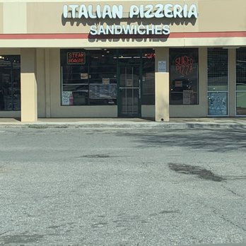 Italian Pizzeria Restaurant - The outside of Italian Pizzeria - Italian Near Me - Durham, North Carolina Italian Pizzeria Restaurant - The outside of Italian Pizzeria - Italian Near Me - Durham, North Carolina