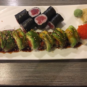 Maki Bar - Red Dragon & Tuna Roll - Japanese Near Me - Bethesda, Maryland Maki Bar - Red Dragon & Tuna Roll - Japanese Near Me - Bethesda, Maryland