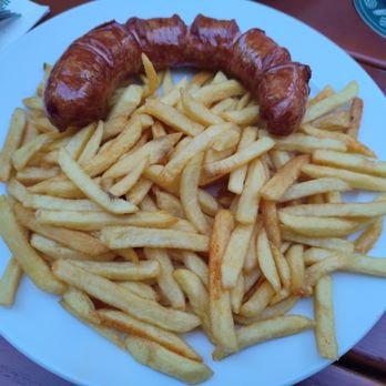 Lammgarten - Currywurst (ohne Soße) mit Pommes - Food Near Me - Friedrichshafen, BW Lammgarten - Currywurst (ohne Soße) mit Pommes - Food Near Me - Friedrichshafen, BW