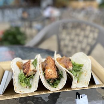 Kelly's Riverside Saloon - Mahi Mahi Fish Tacos - American Near Me - Beaver, Pennsylvania