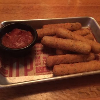 Applebee's Grill + Bar - Mozzarella sticks - Sports Bars Near Me - Georgetown, Kentucky