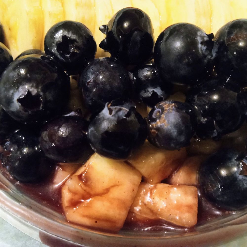 Baya Bar - Acai & Smoothie Shop - Acai U Later Acai Bowl with tiny cuts of pineapple - Coffee & Tea Near Me - Layton, Utah Baya Bar - Acai & Smoothie Shop - Acai U Later Acai Bowl with tiny cuts of pineapple - Coffee & Tea Near Me - Layton, Utah
