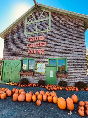 Indian Ladder Farms by null