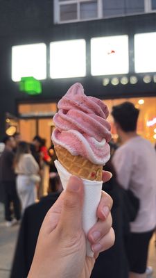 ENZI Ice Cream by null