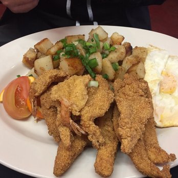 Flavor Table - Catfish and shrimp combo - Cajun/Creole Near Me - Los Angeles, California Flavor Table - Catfish and shrimp combo - Cajun/Creole Near Me - Los Angeles, California