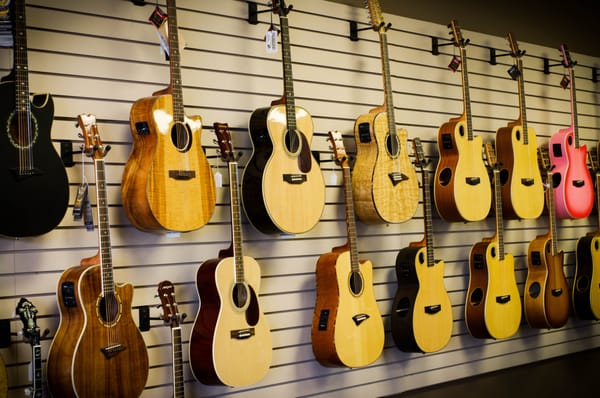 The Strum Shop by null