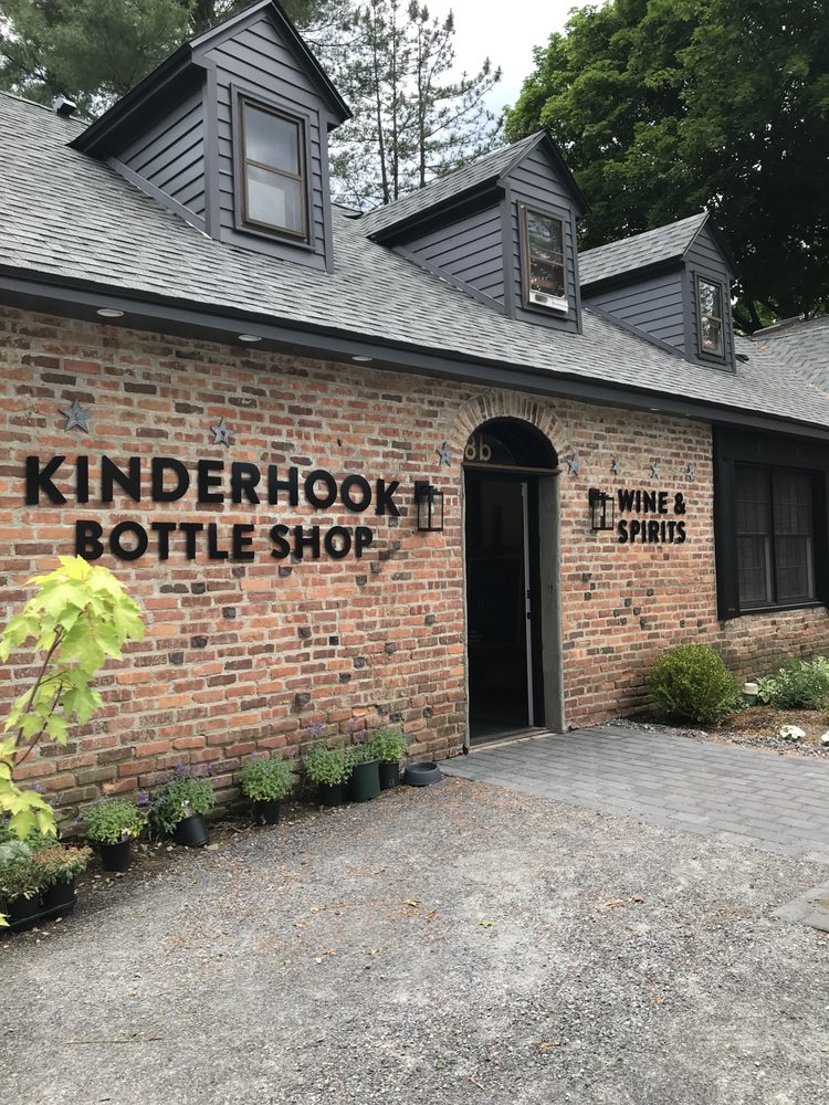 Kinderhook Bottle Shop Logo