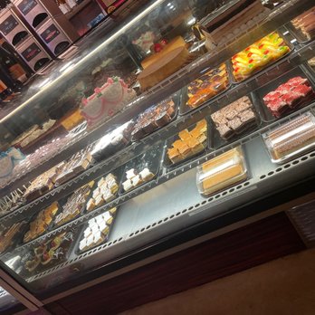 Pinecrest Bakery - Pinecrest - Bakeries Near Me - Miami, Florida Pinecrest Bakery - Pinecrest - Bakeries Near Me - Miami, Florida