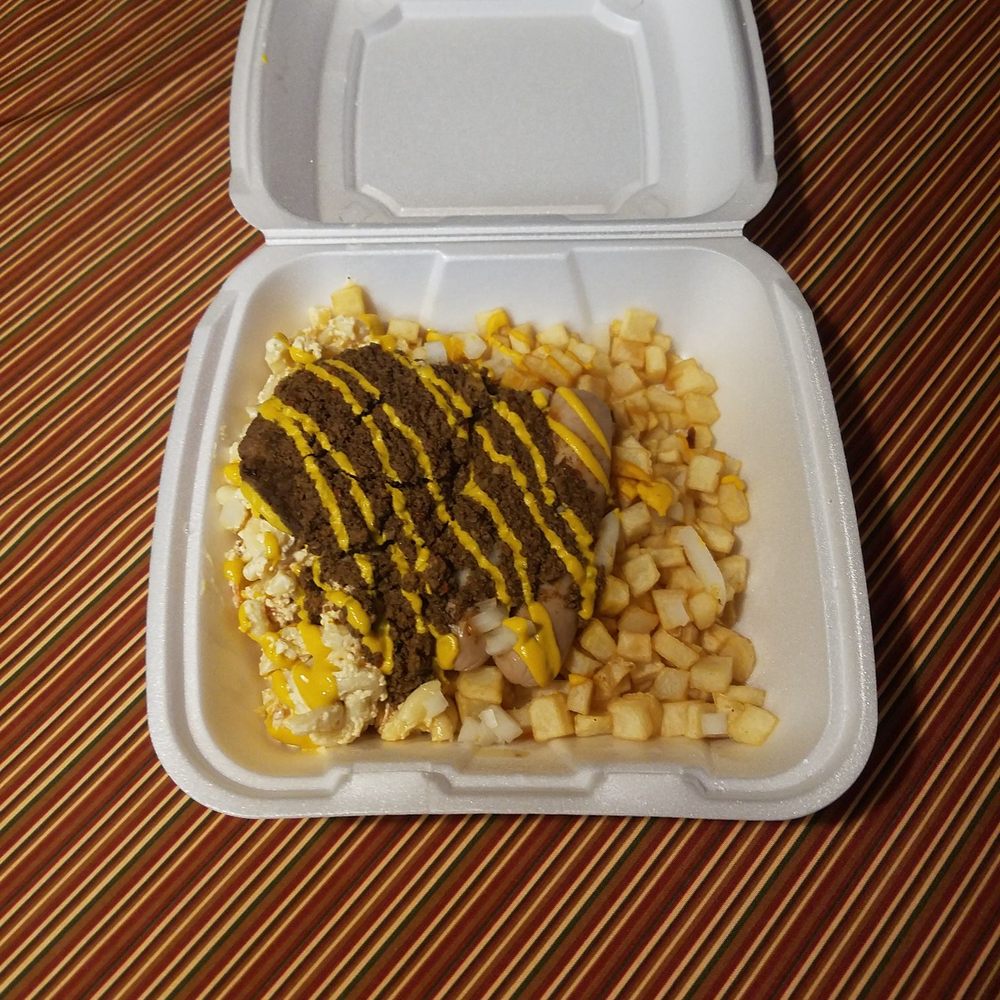 If you are missing garbage plates from Rochester New York and are looking for a source then you will definitely find it at this food wagon. If you are missing garbage plates from Rochester New York and are looking for a source then you will definitely find it at this food wagon.
