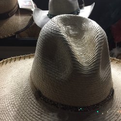 Puttin'on the Hats