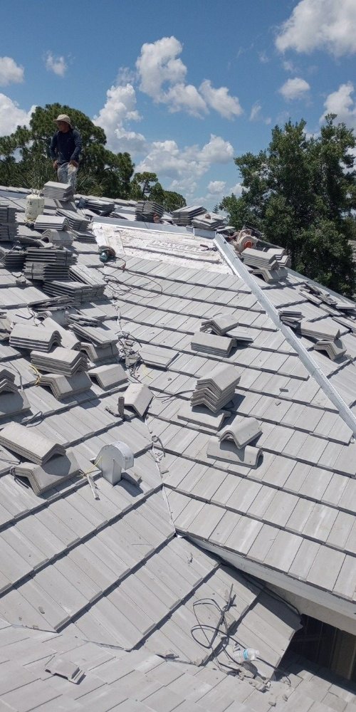 Slide of Zavala Contracting