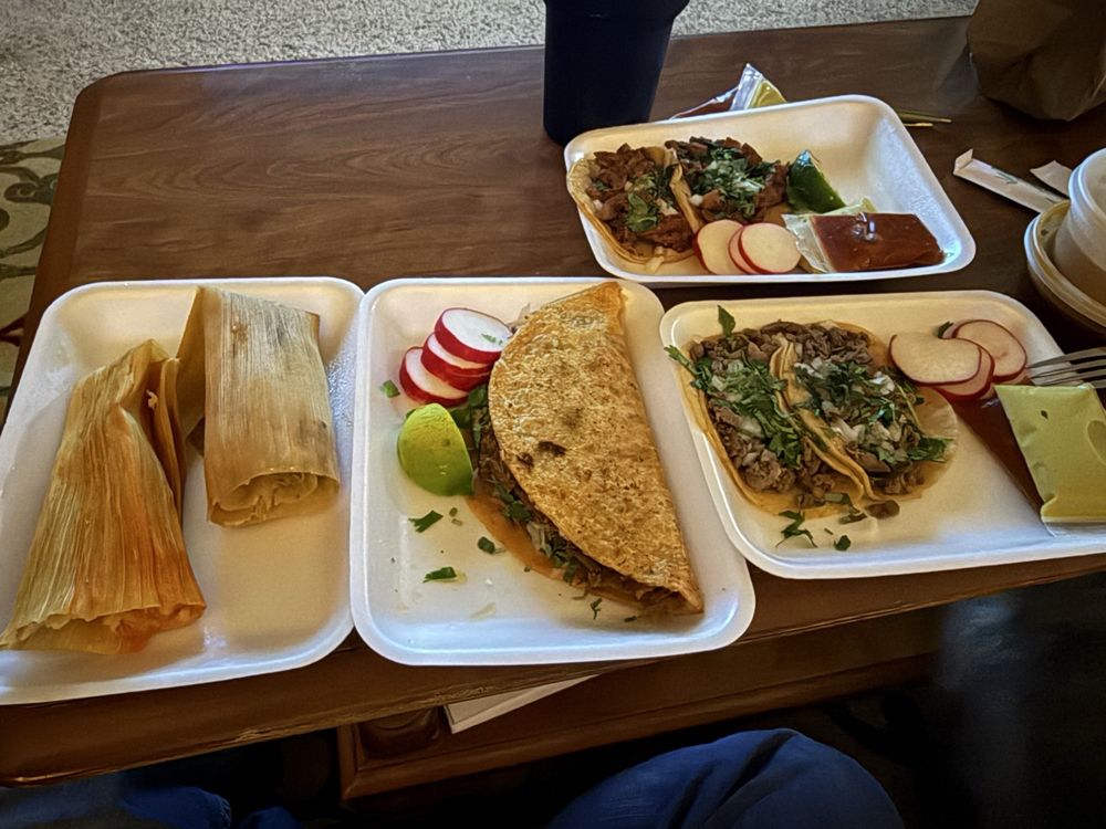 Maestro Taquero Logo